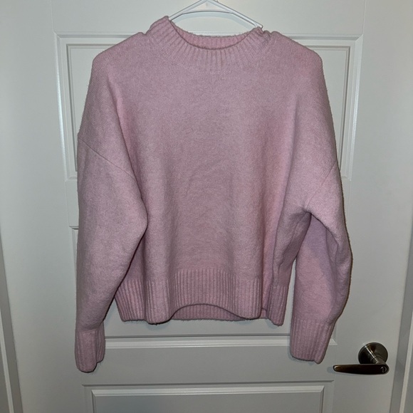 Zara Pale Pink Crewneck Sweater - Picture 2 of 4